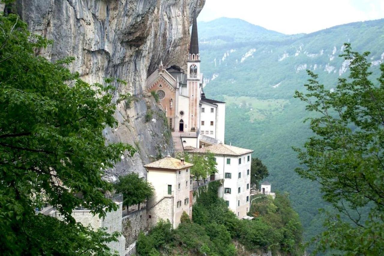 Casa Con Vista Forte - Tra Lago E Monti Rivoli Veronese Eksteriør bilde